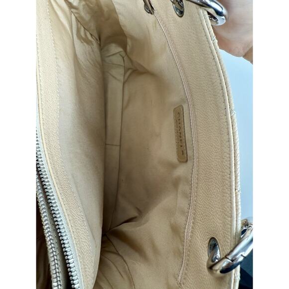CHANEL Caviar Quilted Grand Shopping Tote Bag in Beige - Picture 5 of 14